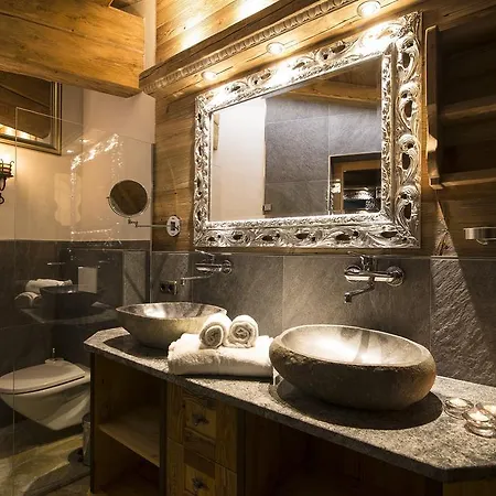 Luxus Bischofer- Bergwelt בקתה *